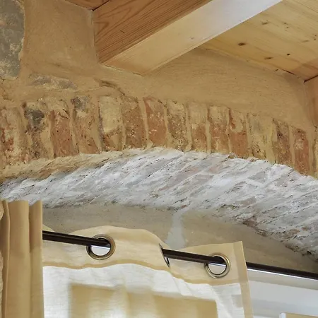 Triple In The Center 게스트하우스