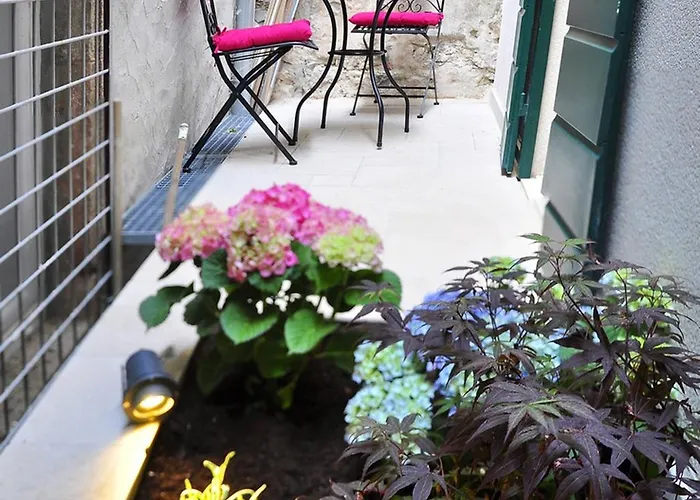 Triple In The Center * Split